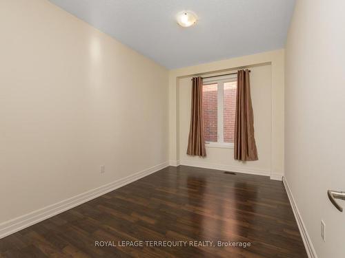 4516 Eclipse Way, Niagara Falls, ON - Indoor Photo Showing Other Room