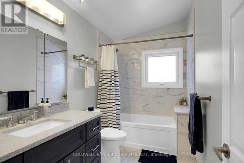 1391 Toulon Street E, Ottawa, ON - Indoor Photo Showing Bathroom