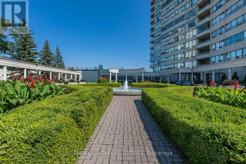 1506 - 1480 Riverside Drive, Ottawa, ON - Outdoor