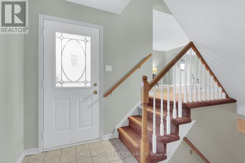 32 Forestview Crescent, Ottawa, ON - Indoor Photo Showing Other Room