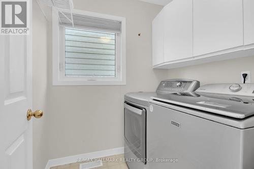 32 Forestview Crescent, Ottawa, ON - Indoor Photo Showing Laundry Room