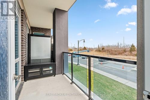 219 - 16 Concord Place, Grimsby (540 - Grimsby Beach), ON - Outdoor