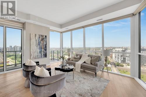 3002 - 20 Bruyeres Mews, Toronto, ON - Indoor Photo Showing Living Room