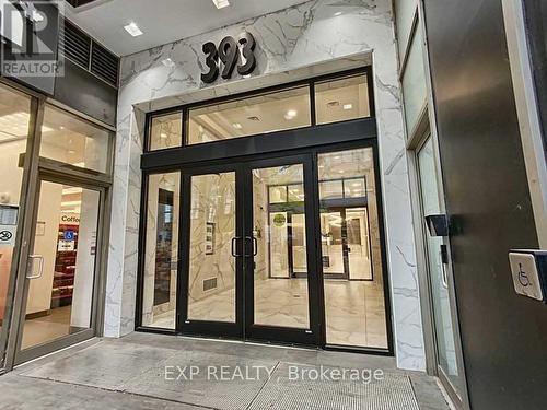 501 - 393 King Street W, Toronto, ON - 