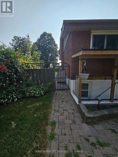 (Bsmt) - 1082 Ronlea Avenue, Oshawa, ON - Outdoor