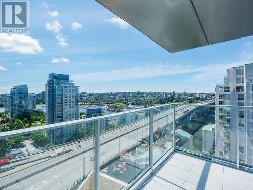 2102 1480 Howe Street, Vancouver, BC - Outdoor With View With Exterior