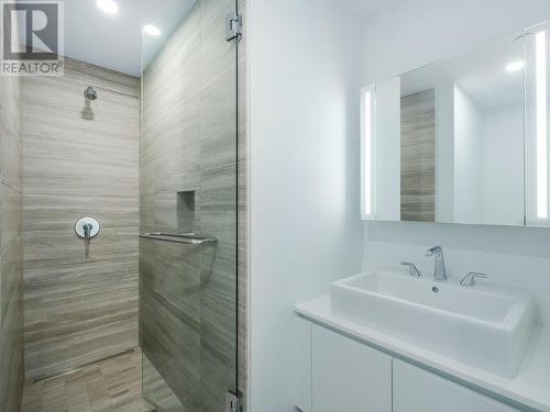 2102 1480 Howe Street, Vancouver, BC - Indoor Photo Showing Bathroom