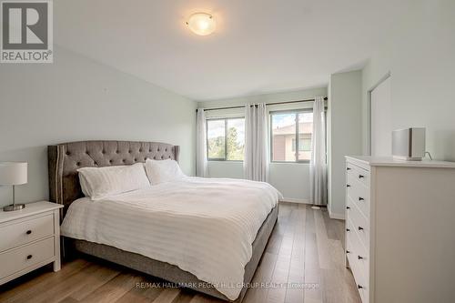 35 - 369 Essa Road, Barrie, ON - Indoor Photo Showing Bedroom