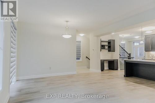 241 Raspberry Place, Waterloo, ON - Indoor Photo Showing Kitchen