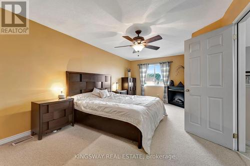 144 Blackburn Drive, Brantford, ON - Indoor Photo Showing Bedroom