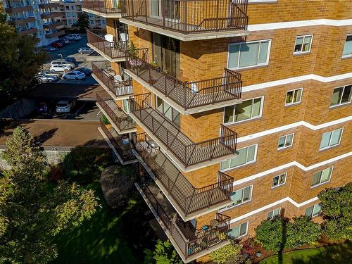 401-36 South Turner St, Victoria, BC - Outdoor With Balcony