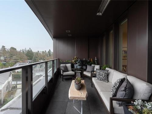 502-1201 Fort St, Victoria, BC - Outdoor With Balcony With Exterior