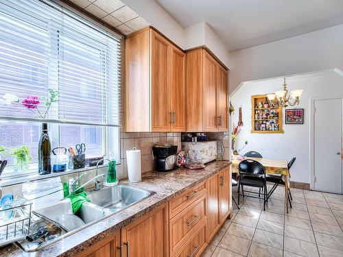 Kitchen - 5065  - 5067 Av. Cumberland, Montréal (Côte-Des-Neiges/Notre-Dame-De-Grâce), QC - Indoor Photo Showing Kitchen