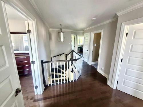 Staircase - 33 Rue Des Cerisiers, Vaudreuil-Dorion, QC - Indoor Photo Showing Other Room