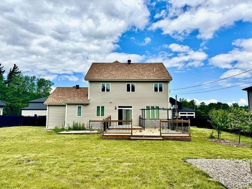 Back facade - 33 Rue Des Cerisiers, Vaudreuil-Dorion, QC - Outdoor With Deck Patio Veranda