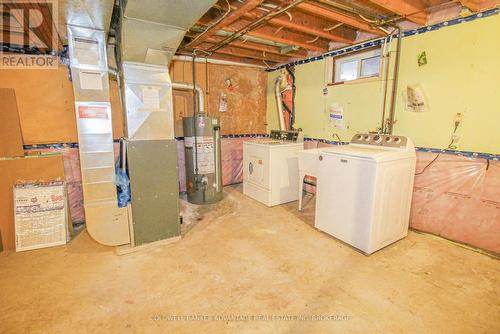 34 Silvan Drive, Welland (767 - N. Welland), ON - Indoor Photo Showing Laundry Room