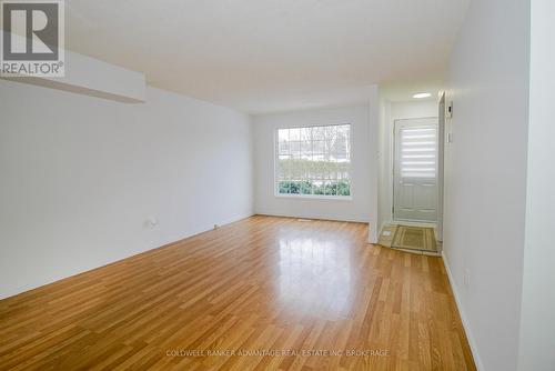 34 Silvan Drive, Welland (767 - N. Welland), ON - Indoor Photo Showing Other Room