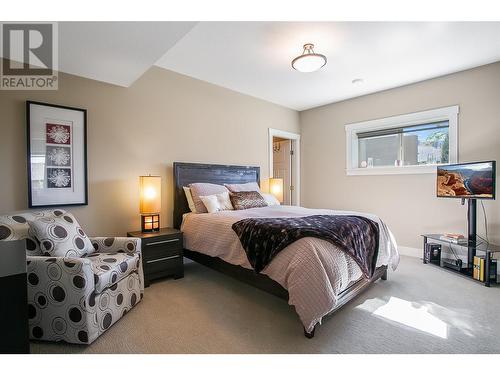 2nd lower level bedroom - 1836 Tower Ranch Boulevard Unit# 1, Kelowna, BC - Indoor Photo Showing Bedroom