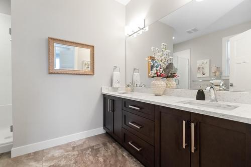 14 6211 Chilliwack River Road|Sardis South, Chilliwack, BC - Indoor Photo Showing Bathroom