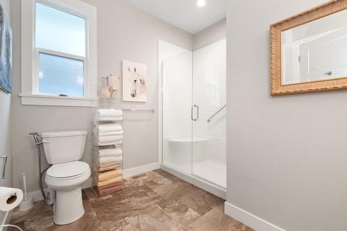 14 6211 Chilliwack River Road|Sardis South, Chilliwack, BC - Indoor Photo Showing Bathroom