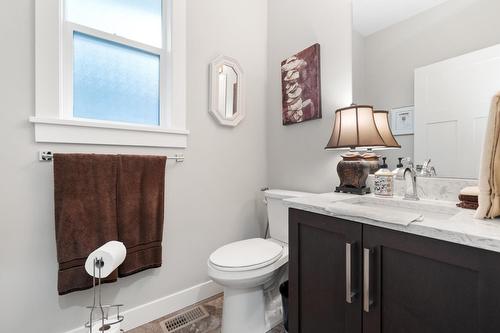 14 6211 Chilliwack River Road|Sardis South, Chilliwack, BC - Indoor Photo Showing Bathroom