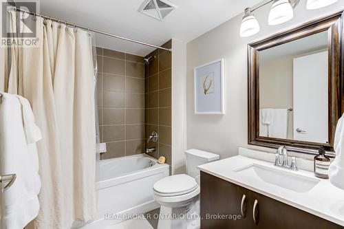 1516 - 320 Richmond Street E, Toronto, ON - Indoor Photo Showing Bathroom