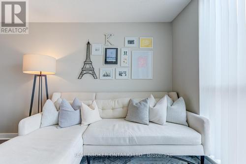 1516 - 320 Richmond Street E, Toronto, ON - Indoor Photo Showing Bedroom