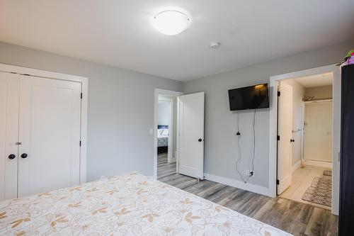 45614 Herron Avenue|Chilliwack Proper West, Chilliwack, BC - Indoor Photo Showing Bedroom