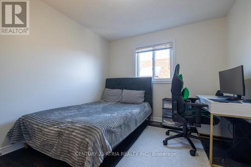 17 Macbride Crescent, Vaughan, ON - Indoor Photo Showing Bedroom