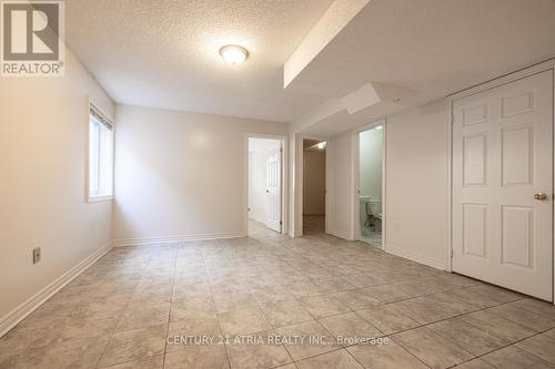 17 Macbride Crescent, Vaughan, ON - Indoor Photo Showing Other Room