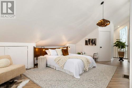 4 Booth Avenue, Kingston (Kingston East (Incl Cfb Kingston)), ON - Indoor Photo Showing Bedroom