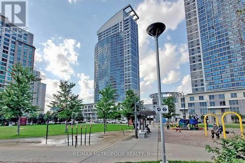 2602 - 36 Lee Centre Drive, Toronto, ON - Outdoor With Facade