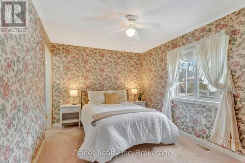 51 Cherry Blossom Circle, Guelph (Village By The Arboretum), ON - Indoor Photo Showing Bedroom