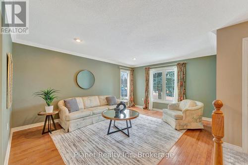 51 Cherry Blossom Circle, Guelph (Village By The Arboretum), ON - Indoor Photo Showing Living Room