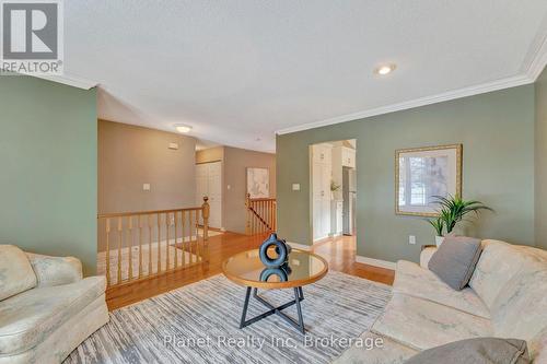 51 Cherry Blossom Circle, Guelph (Village By The Arboretum), ON - Indoor Photo Showing Living Room