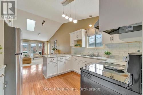 51 Cherry Blossom Circle, Guelph (Village By The Arboretum), ON - Indoor Photo Showing Kitchen With Double Sink