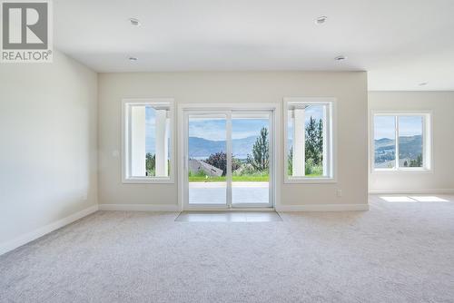 2811 Copper Ridge Drive, West Kelowna, BC - Indoor Photo Showing Other Room