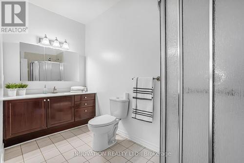 7 Eileen Crescent, Ottawa, ON - Indoor Photo Showing Bathroom