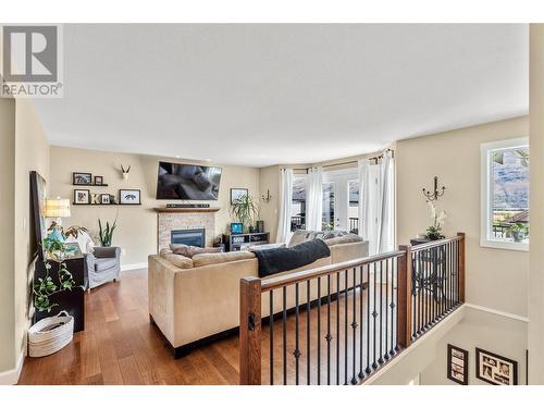 854 Woodrush Drive, Kamloops, BC - Indoor Photo Showing Living Room With Fireplace