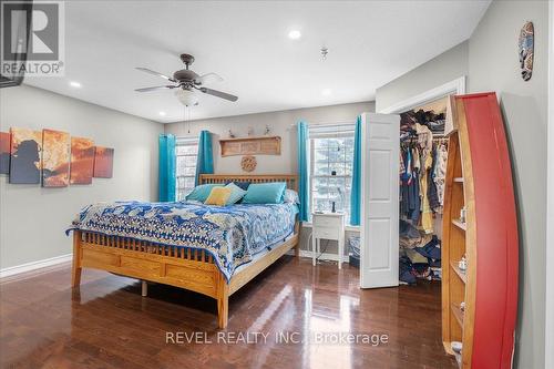 4821 Sherkston Road, Port Colborne, ON - Indoor Photo Showing Bedroom