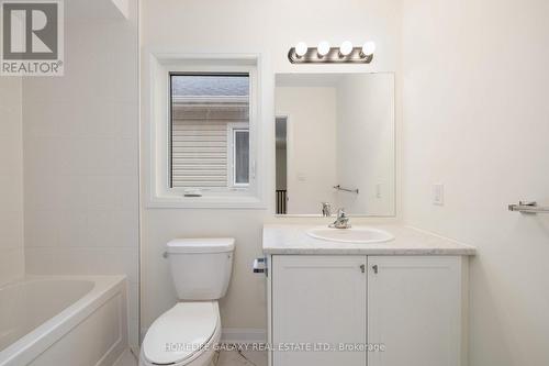 67 Oakmont Drive, Loyalist, ON - Indoor Photo Showing Bathroom