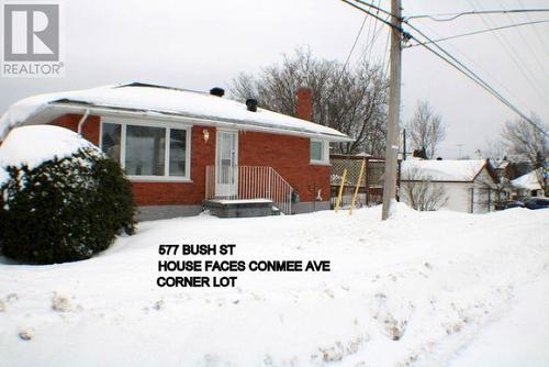 577 Bush St W, Sault Ste Marie, ON - Outdoor