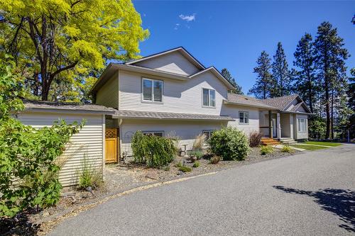 32-2210 Horizon Drive, West Kelowna, BC - Outdoor With Facade