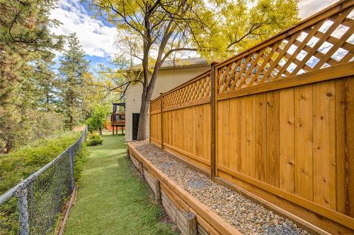 32-2210 Horizon Drive, West Kelowna, BC - Outdoor