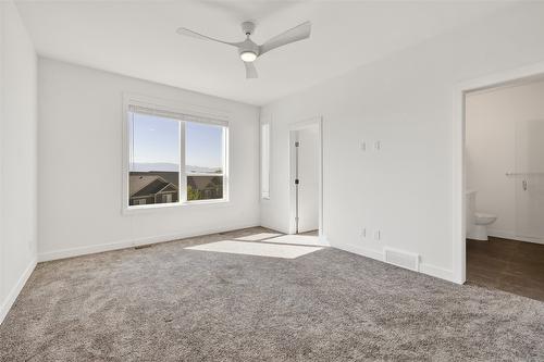 338-610 Academy Way, Kelowna, BC - Indoor Photo Showing Other Room