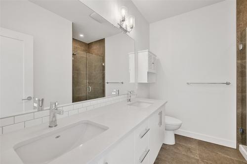 338-610 Academy Way, Kelowna, BC - Indoor Photo Showing Bathroom