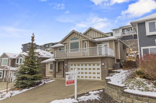 2021 Stagecoach Drive, Kamloops, BC - Outdoor With Facade