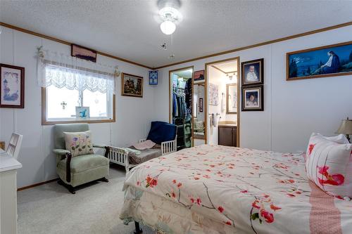 43-1750 Lenz Road, West Kelowna, BC - Indoor Photo Showing Bedroom