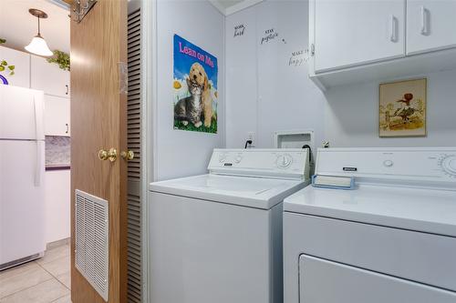 43-1750 Lenz Road, West Kelowna, BC - Indoor Photo Showing Laundry Room