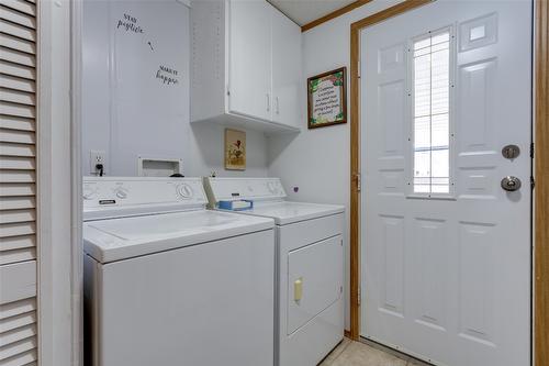 43-1750 Lenz Road, West Kelowna, BC - Indoor Photo Showing Laundry Room